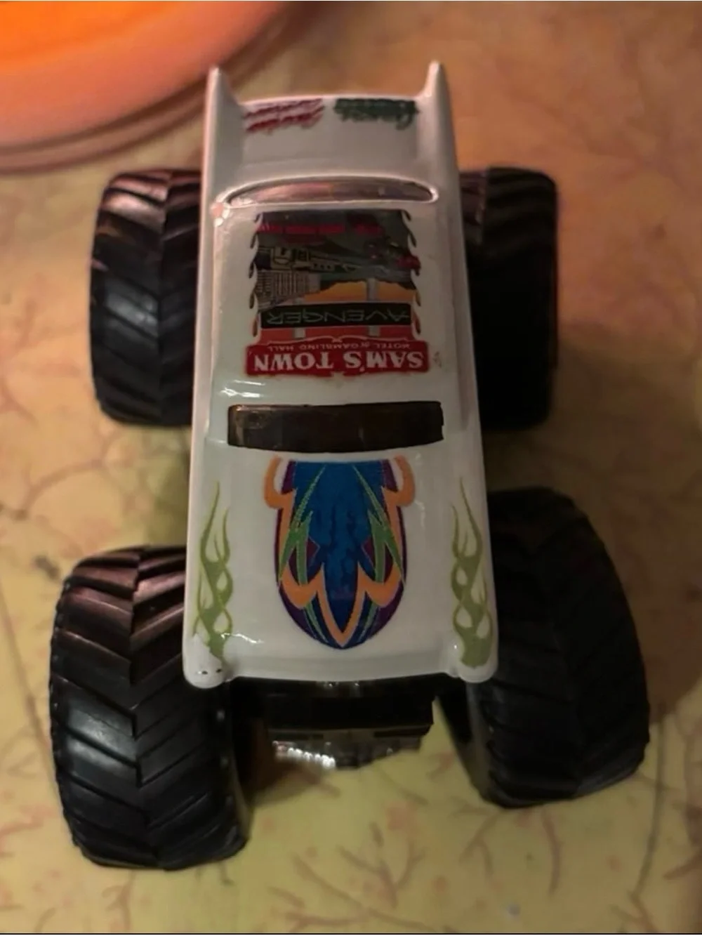 Hot Wheels Monster Jam Truck Avenger 1:64 Scale.